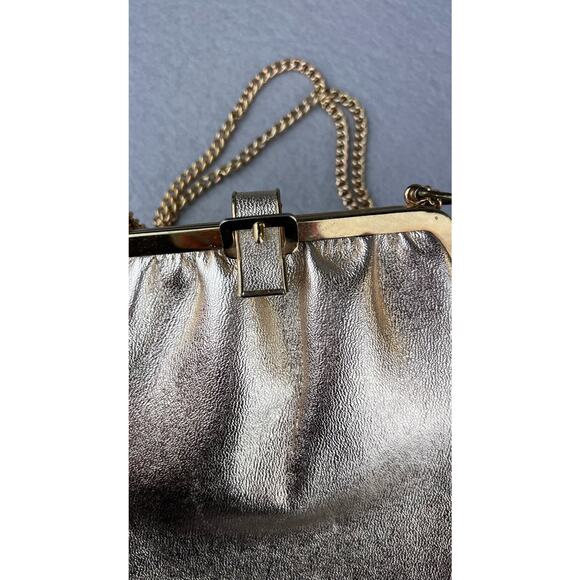 Vintage Shiny Gold Metallic Clutch Evening Bag Buckle Detail Gold Chain Strap - Picture 2 of 11